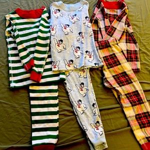 Holiday Pajamas. Hanna Andersen organic cotton sets.